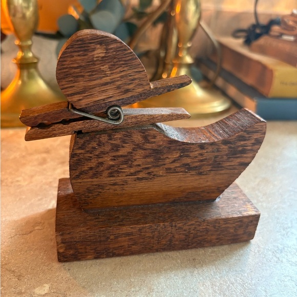Vintage Rustic Wooden Duck Clip Decor - Picture 2 of 9